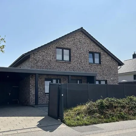 Holiday home Strandhus 180meerblick-direkter Strandzugang *